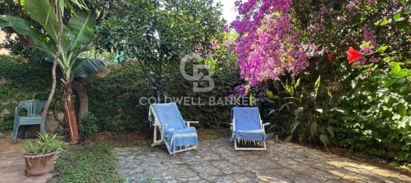 Квартира с 4 комнатами в Шикли, Италия № 36768 24