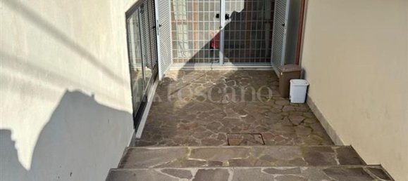 4 bedrooms Villa in Rome, Italy No. 335491 31