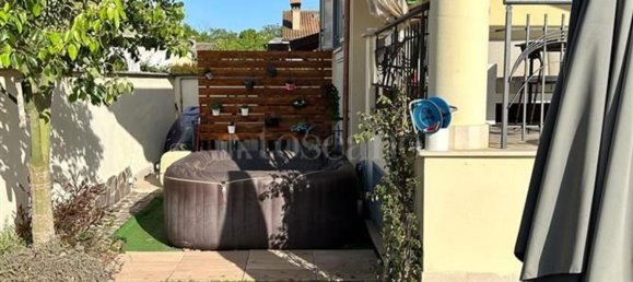 4 bedrooms Villa in Rome, Italy No. 335491 8