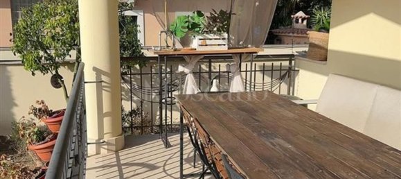 4 bedrooms Villa in Rome, Italy No. 335491 14