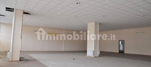 5497m² Commercial property in Tito, Italy No. 343081 3