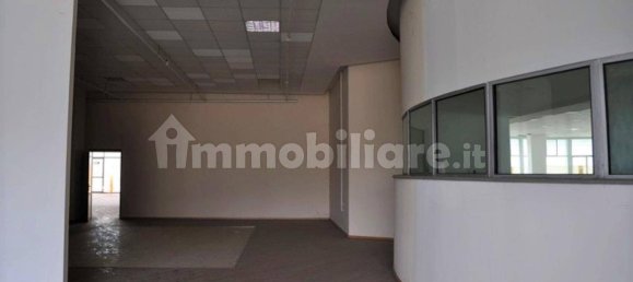 5497m² Commercial property in Tito, Italy No. 343081 10