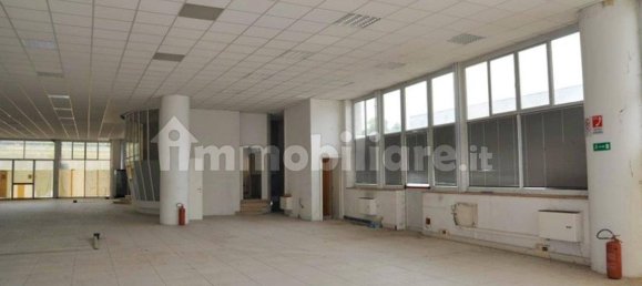 5497m² Commercial property in Tito, Italy No. 343081 15