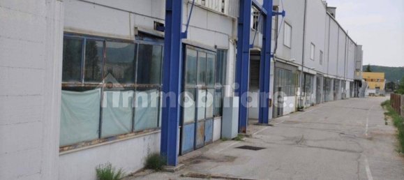 5497m² Commercial property in Tito, Italy No. 343081 2