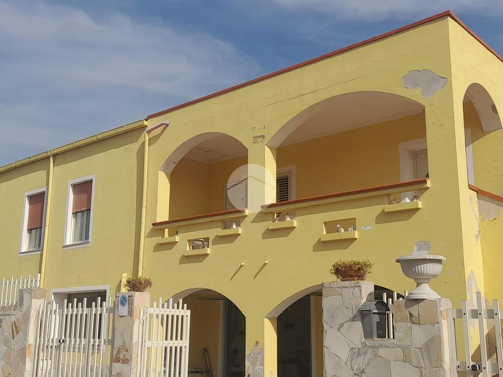 Apartamento de 5 dormitorios en Sassari, Italy No. 356685