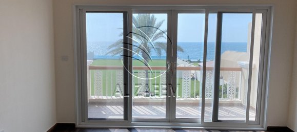 5 bedrooms Villa in Marina Village, UAE No. 29391 7