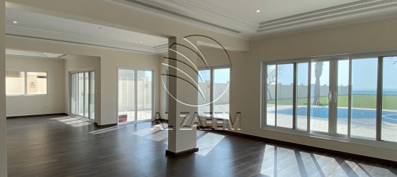 5 bedrooms Villa in Marina Village, UAE No. 29391 13