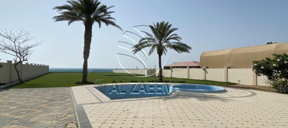 5 bedrooms Villa in Marina Village, UAE No. 29391 19