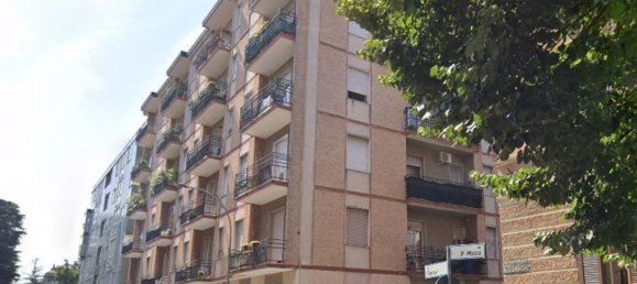3 rooms Apartment in Legnano, Italy No. 222323 3