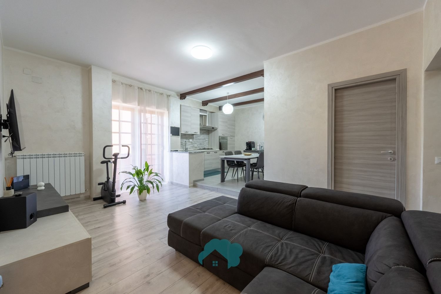 3 Schlafzimmer Wohnung in Zagarolo, Italy, Nr. 339949