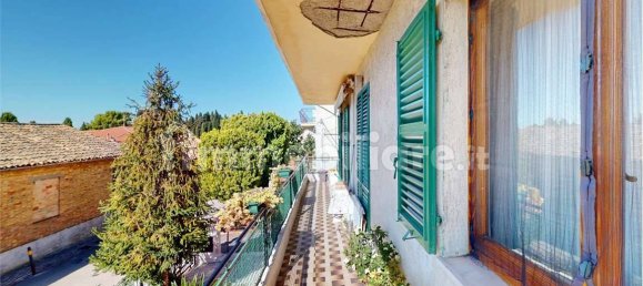 Apartamento de 4 dormitorios en Osimo, Italy No. 321286 9