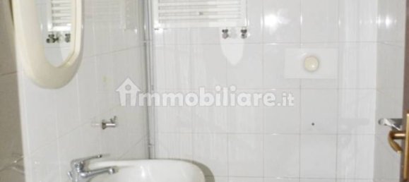 Propiedad comercial de 1 habitación en Segrate, Italy No. 84159 11