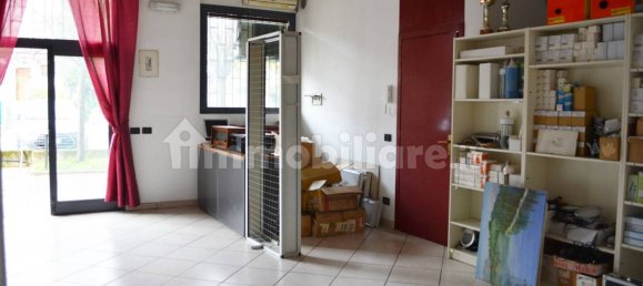 Propiedad comercial de 1 habitación en Segrate, Italy No. 84159 10