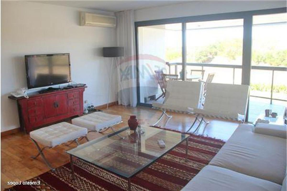 Квартира с 2 спальнями в Пунта-дель-Эсте, Уругвай № 8534