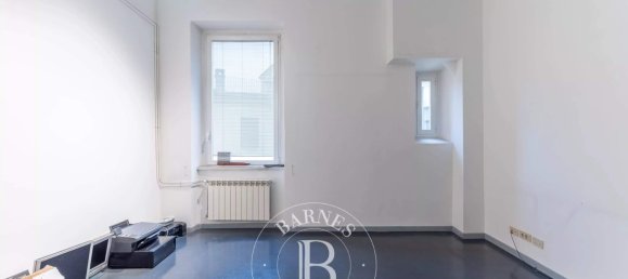 8 rooms Office in Rome, Italy No. 118448 17