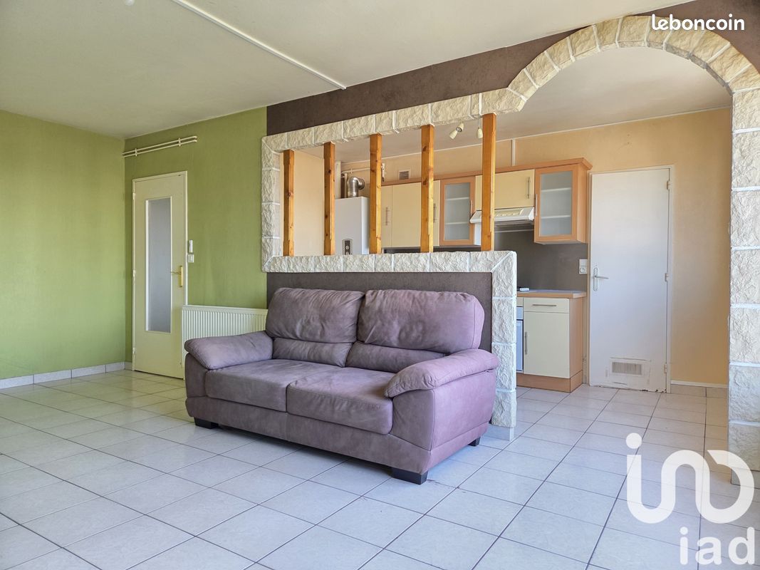 2 غرف نوم شقة في Troyes, France رقم 238856