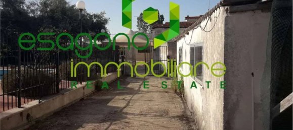 Вилла с 5 спальнями в Сиракузы, Италия № 350665 11