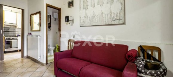 4 bedrooms Apartment in Rome, Italy No. 9729 4