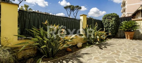 4 bedrooms Apartment in Rome, Italy No. 9729 25