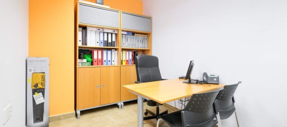 200m² Commercial property in Zaragoza, Spain No. 67598 13