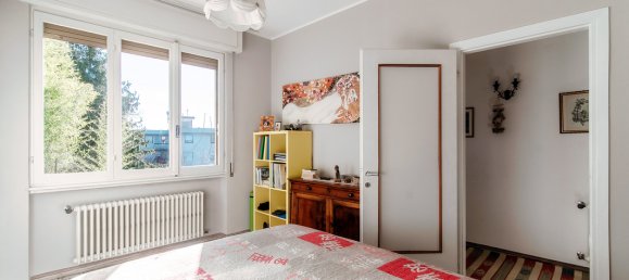 4 bedrooms House in Como, Italy No. 63937 13