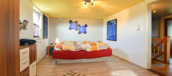 Дом с 5 комнатами в Greiz, Германия № 201113 19