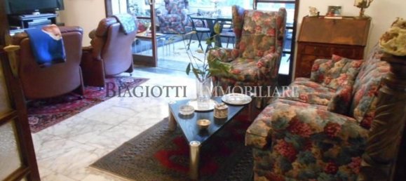 8 rooms House in Livorno, Italy No. 300873 2