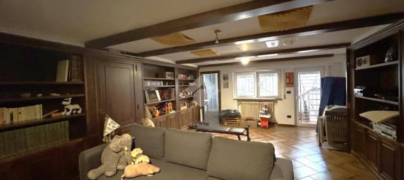 4 bedrooms Villa in Bari, Italy No. 128770 18