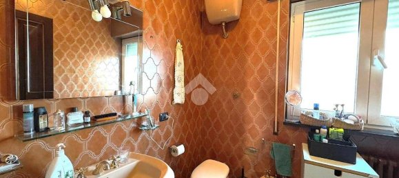 4 bedrooms Villa in Bari, Italy No. 128770 15