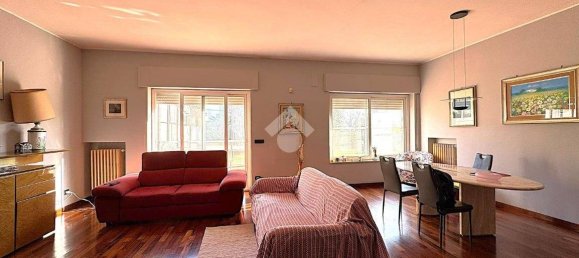 4 غرف نوم فيلا في Bari, Italy رقم 128770 31