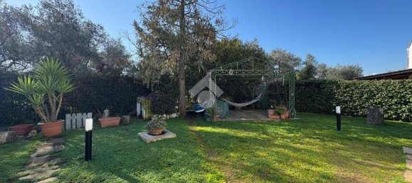 4 bedrooms Villa in Bari, Italy No. 128770 23