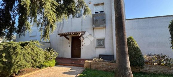 4 bedrooms Villa in Bari, Italy No. 128770 29