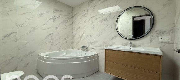 4 chambres Maison à Saint-Julien, France No. 358362 3