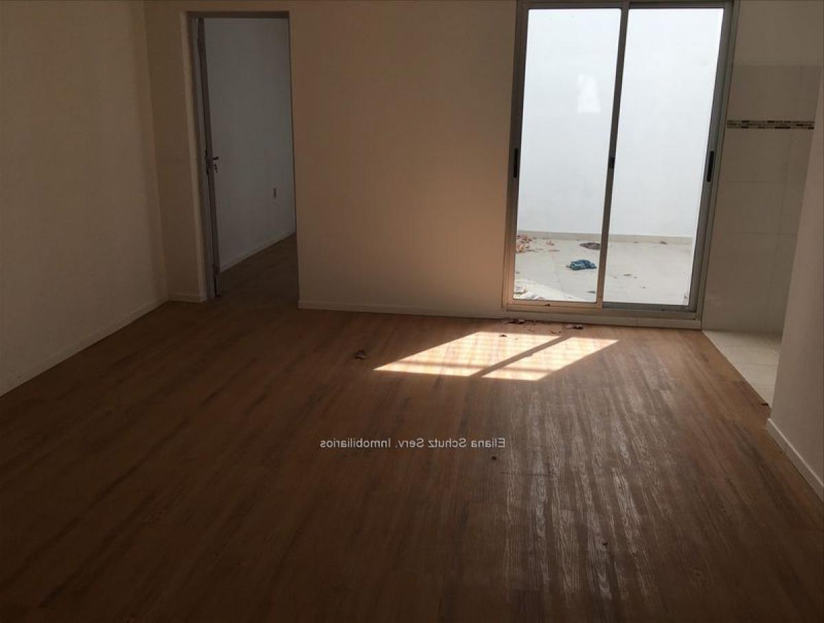 Studio à Montevideo, Uruguay No. 8056