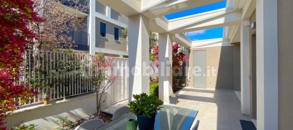 2 bedrooms House in San Benedetto del Tronto, Italy No. 61204 5