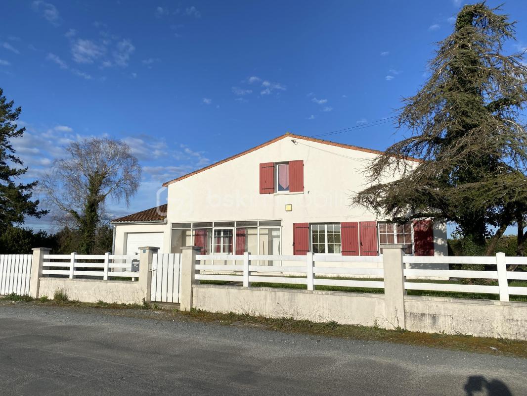 5 غرف نوم منزل في Pont-l'Abbe-d'Arnoult, France رقم 96112