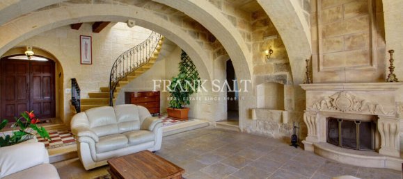 5 bedrooms House in Xaghra, Malta No. 526 7