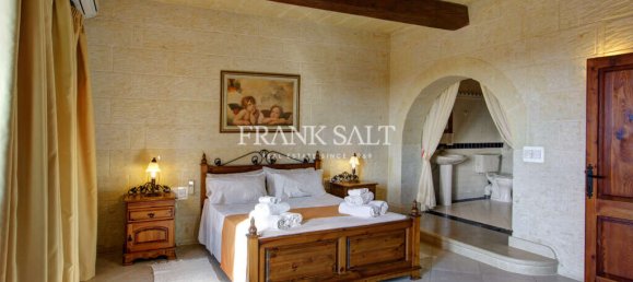 5 bedrooms House in Xaghra, Malta No. 526 9