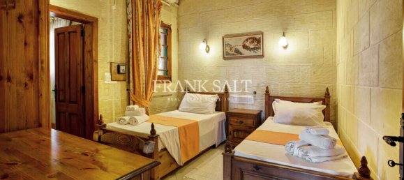 5 bedrooms House in Xaghra, Malta No. 526 10