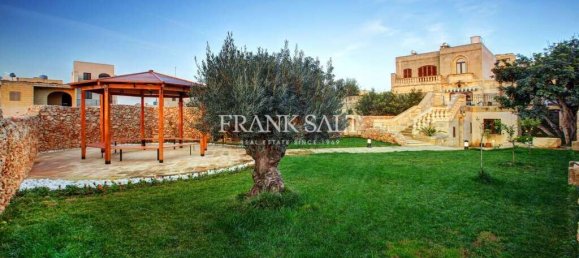 5 bedrooms House in Xaghra, Malta No. 526 14