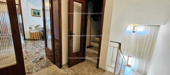 Квартира с 6 комнатами в Чертальдо, Италия № 203226 11