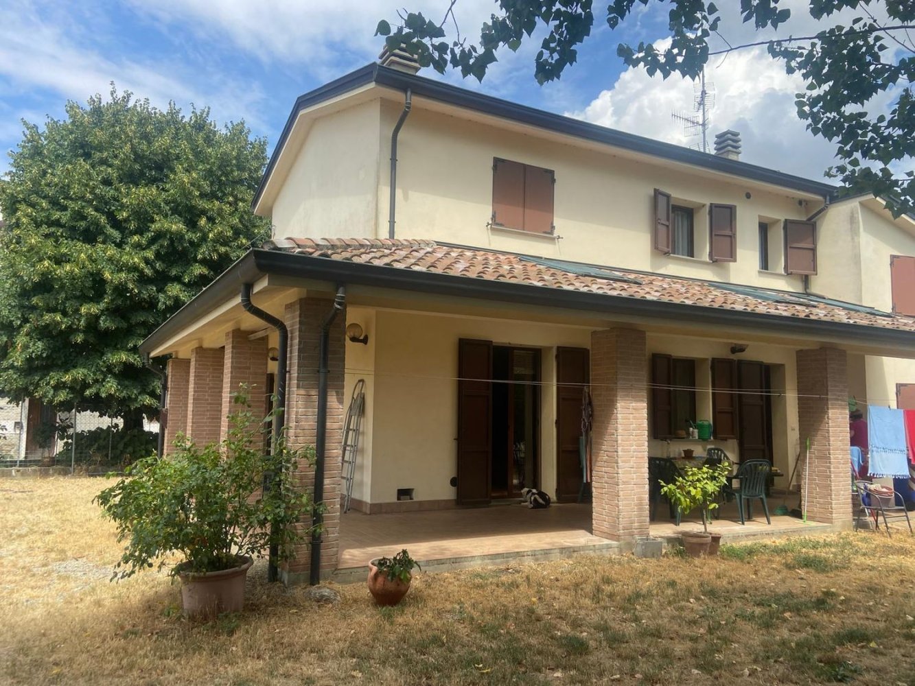 9 bedrooms Villa in Parma, Italy No. 376322