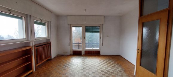 5 rooms Apartment in Pieve di Cadore, Italy No. 128005 2
