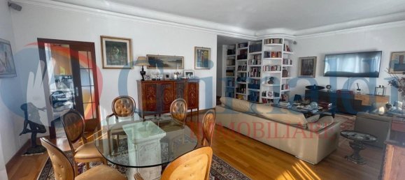 6 rooms Apartment in Rome, Italy No. 15510 15