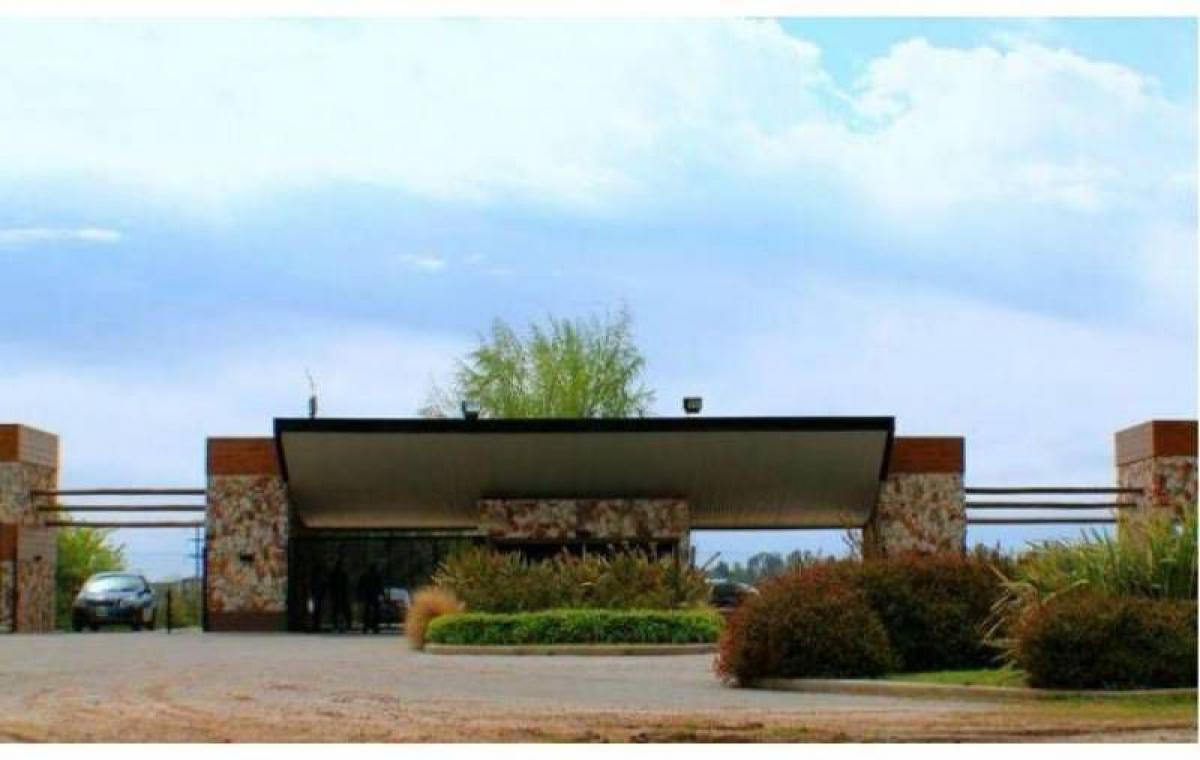  Land in Pilar, Argentina No. 114543