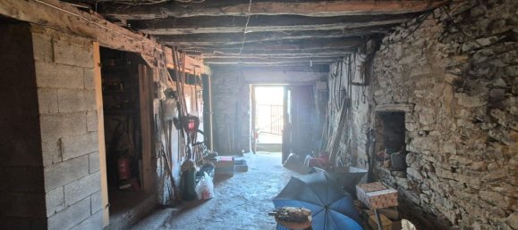 4 bedrooms House in Valle de Mena, Spain No. 69710 9