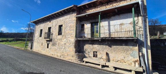 4 bedrooms House in Valle de Mena, Spain No. 69710 47