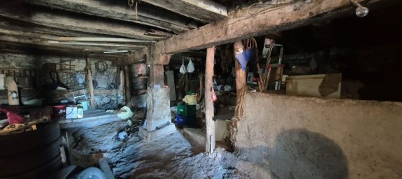 4 bedrooms House in Valle de Mena, Spain No. 69710 5