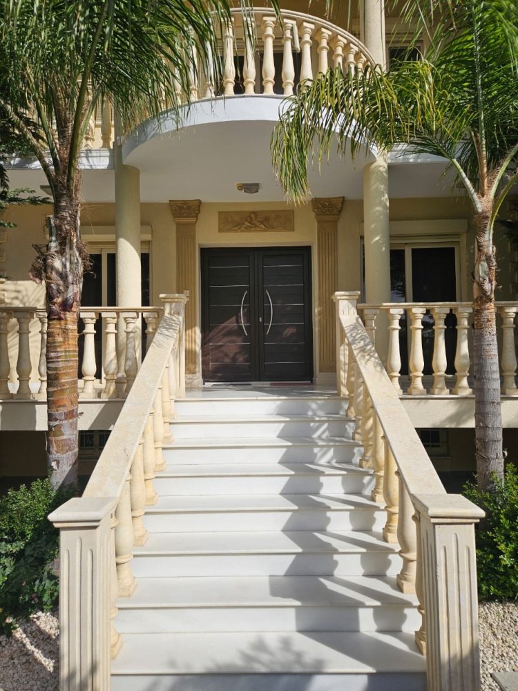 Villa de 4 dormitorios en Limassol, Cyprus No. 32284