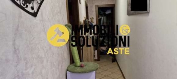 3 rooms Apartment in Arsago Seprio, Italy No. 3172 8